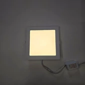 V-TAC süllyeszthető mennyezeti szögletes LED panel 18W meleg fehér - SKU 4869