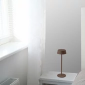 V-TAC 2W Corten barna, érintéssel vezérelhető akkumulátoros LED lámpa, meleg fehér - SKU 6821