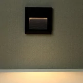 V-TAC 2W fekete LED lépcsővilágítás, szögletes, IP65, természetes fehér - SKU 211322