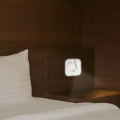 V-TAC ágy fölé való fali 8W CREE LED lámpa USB töltővel, meleg fehér, fehér ház - SKU 240026