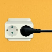 2 Ways Adapter With Earthing Contact 10/16A 250V (Label + Polybag With Headcard ) White
