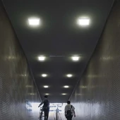 V-TAC felületre szerelhető, műanyag IP20, négyzet LED panel 12W, meleg fehér - SKU 10495