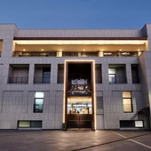 GU10 Fitting Half Circle White + Black