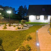 Pole Lamp 3XE27 1990mm IP44 Black