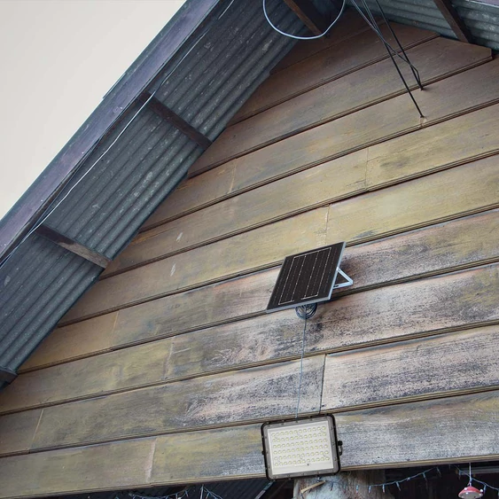 Black LED 15W solar floodlight, 12000mAh battery, 4000K, IP65