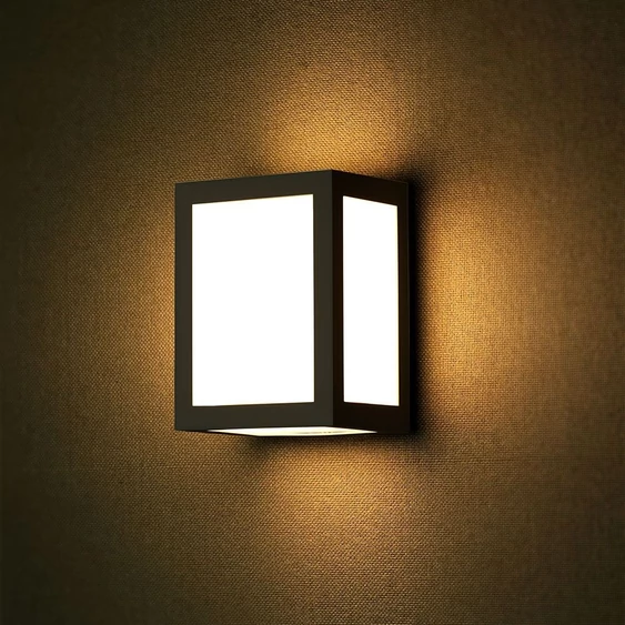 12W LED Wall Light Black Body 3000K