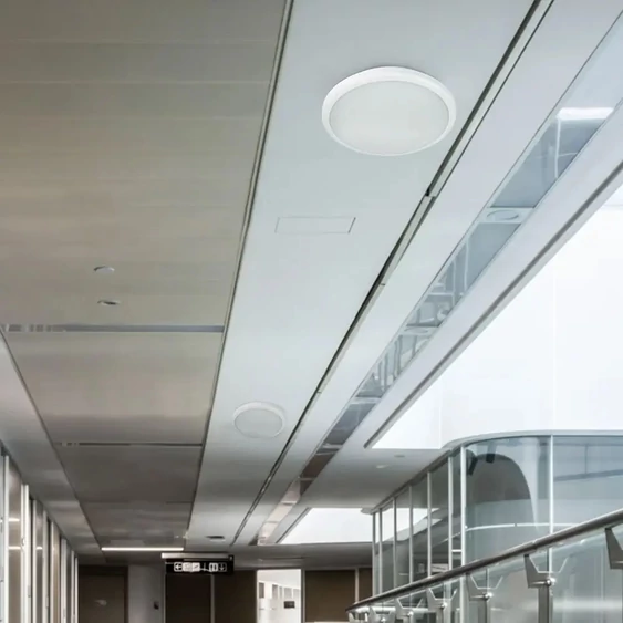 V-TAC 12W mennyezeti LED lámpa, mozgásérzékelővel, IP54, meleg fehér - SKU 937