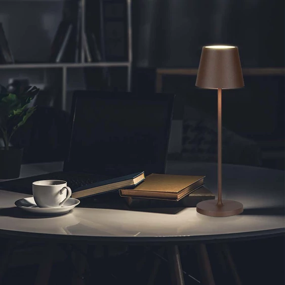 V-TAC 1.5W Corten barna, töltőtalpas akkumulátoros LED lámpa,IP54, meleg fehér - SKU 23446