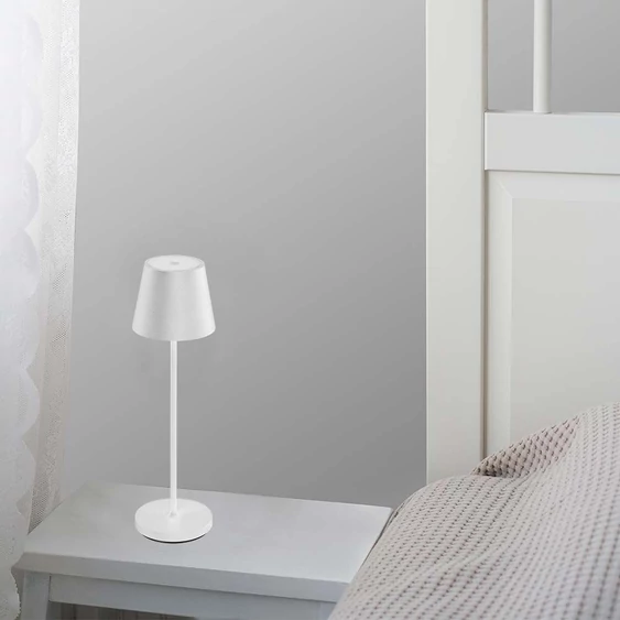 V-TAC 1.5W fehér, töltőtalpas, akkumulátoros LED lámpa IP54, meleg fehér - SKU 23445