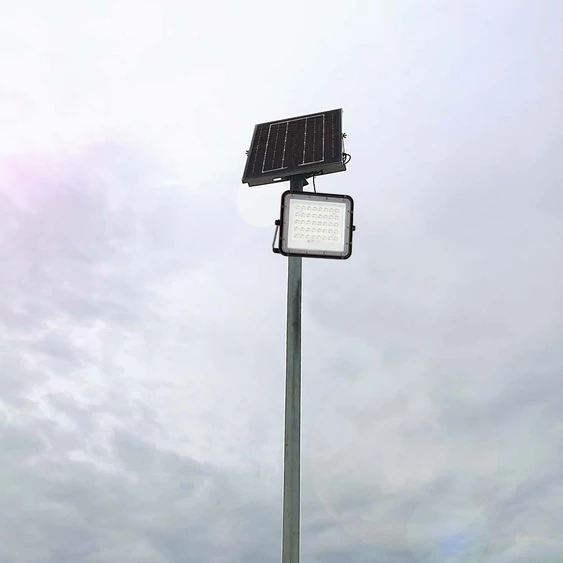 Black LED 10W solar floodlight, 6000mAh battery, 4000K, IP65