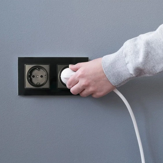 EU Socket 16A Glass Panel 2 Way Black