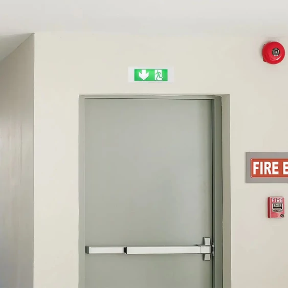 V-TAC LED-es vészkijárat, vészvilágító, kijáratjelző EXIT lámpa 3.8W - SKU 899