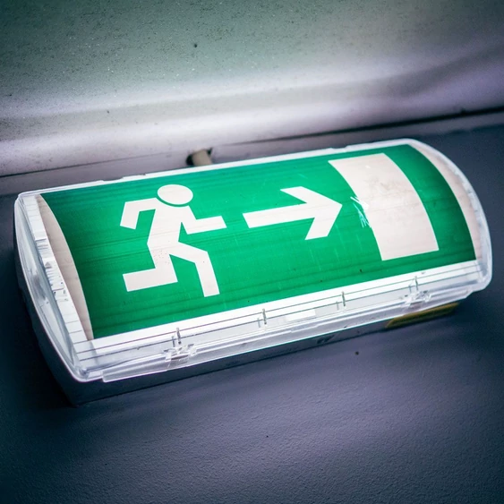 V-TAC LED-es vészkijárat, vészvilágító, kijáratjelző EXIT lámpa 3W, önteszt gombbal - SKU 7687