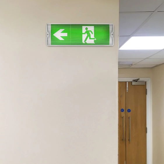V-TAC felületre szerelhető LED-es EXIT, vészkijárat lámpa 3W, önteszt gombbal - SKU 7687