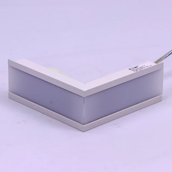 V-TAC fehér, 70mm L alakú toldó süllyeszthető lineáris LED lámpákhoz 12W természetes fehér - SKU 389
