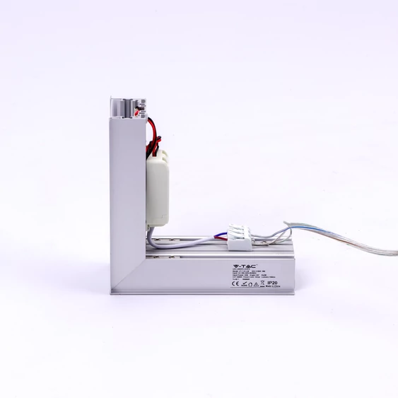 12W L Shape Connector Outside Silver Body 4000K