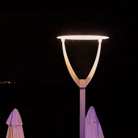 V-TAC utcai LED lámpa, térvilágító ledes lámpatest 100W természetes fehér - SKU 783